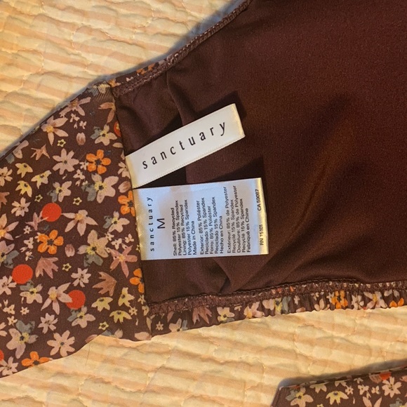 NWOT - Cute Brown Ditsy Floral Bikini Top - Picture 4 of 6